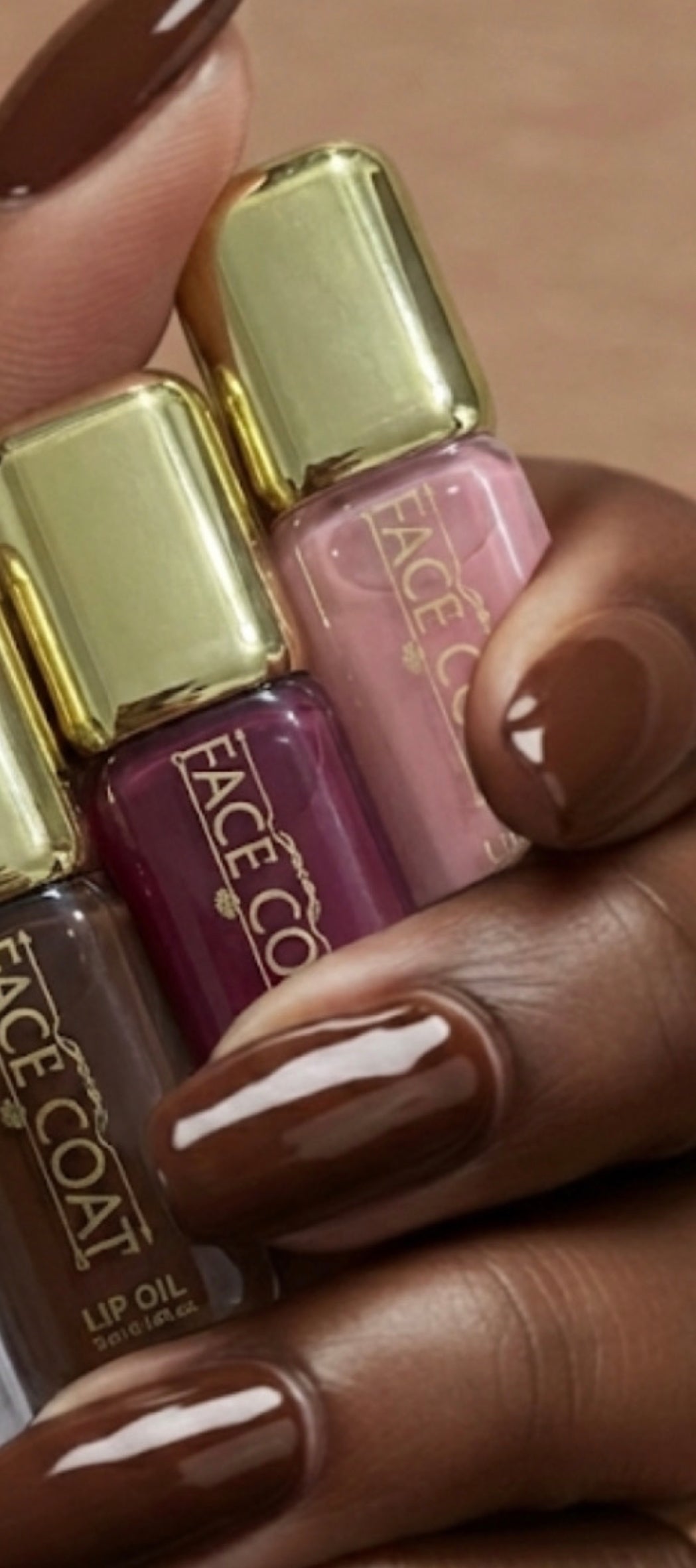 FACE COAT LIP OIL GLOSSES