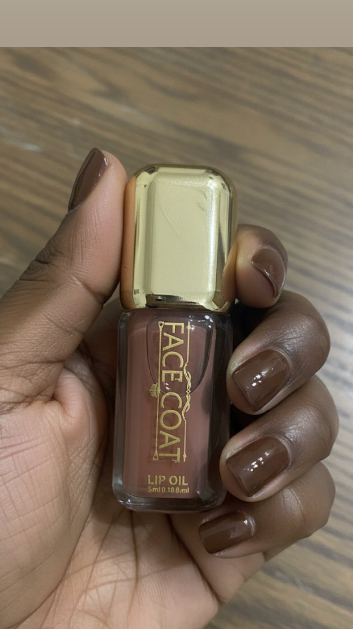 FACE COAT LIP OIL GLOSSES